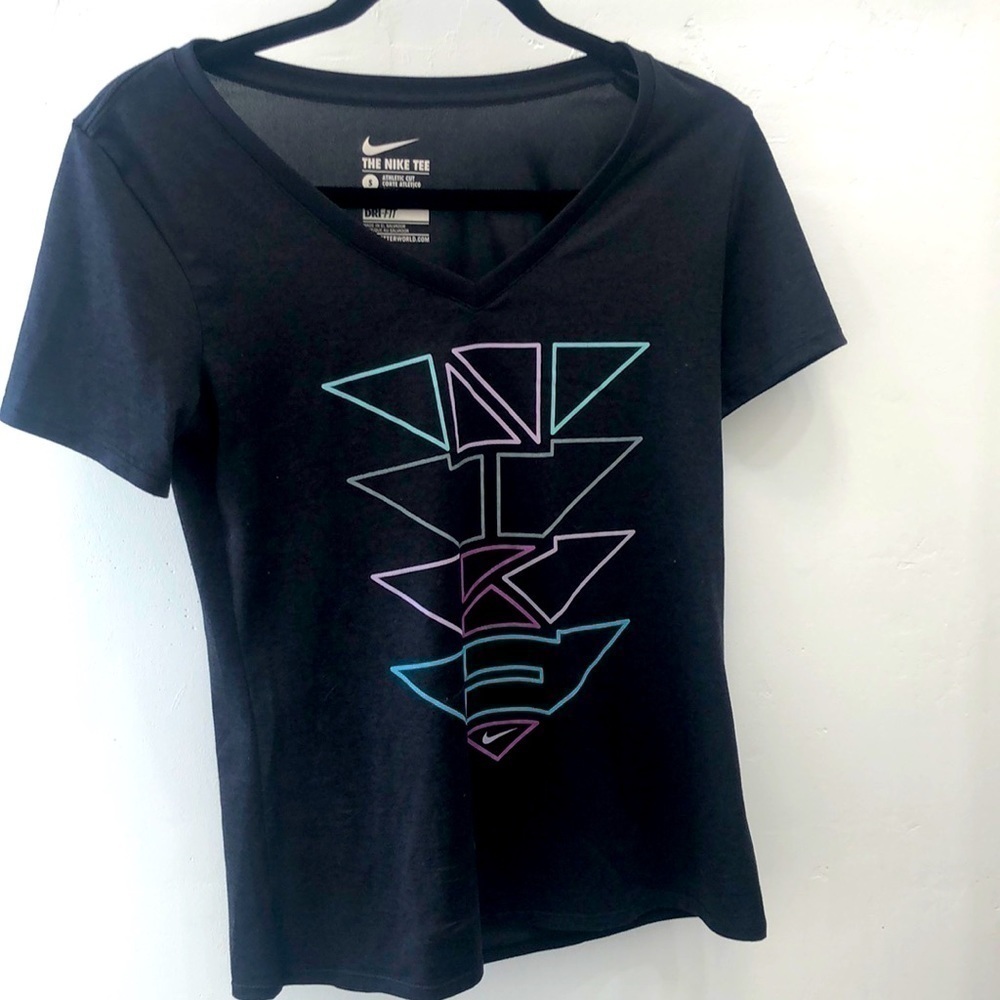 Nike Athletic Cut V Neck Top Size Small